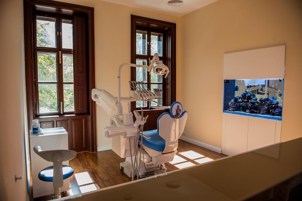Braun Rooms Deluxe Sopron Exterior photo